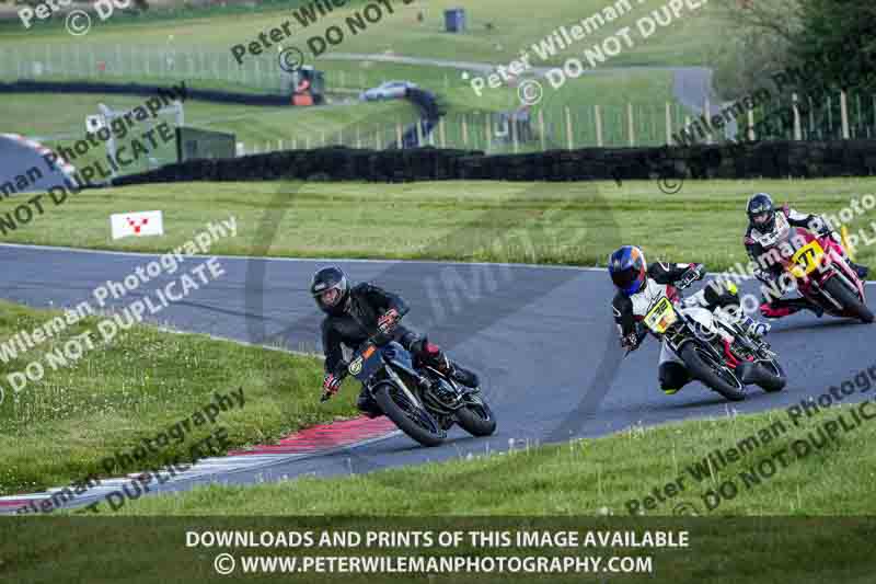 cadwell no limits trackday;cadwell park;cadwell park photographs;cadwell trackday photographs;enduro digital images;event digital images;eventdigitalimages;no limits trackdays;peter wileman photography;racing digital images;trackday digital images;trackday photos